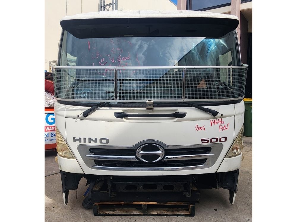 Hino Ranger Pro (FD/FE/GD) Cabin Shell – Narrow Cab – Manual – 2003-2011 (CQ4606) image 1