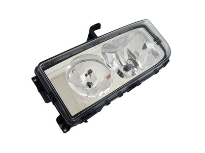 Mercedes Axor HeadLamp Left Hand (1998-2004) image 2