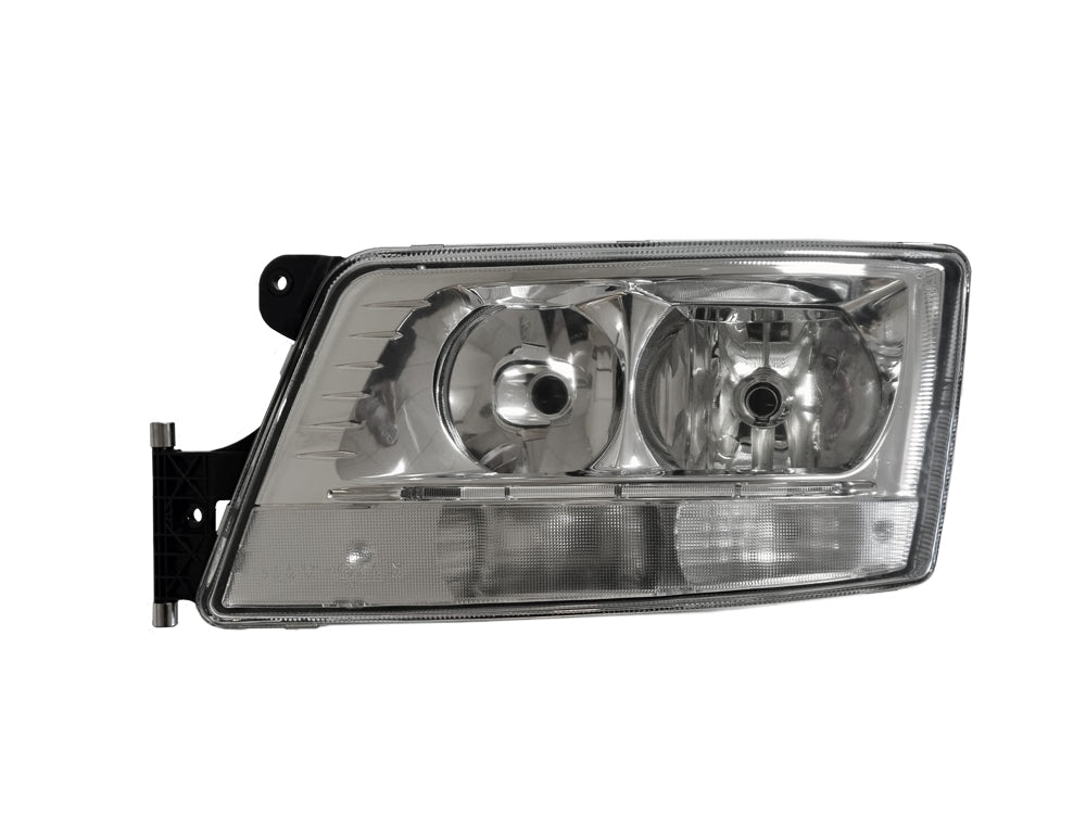 MAN TGX HeadLamp Left Hand – Electric Adjust – XL/XLX/XXL (2014-2022) image 1
