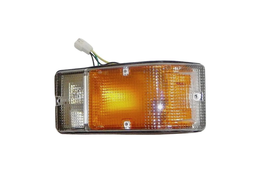 Daihatsu Delta Park Lamp Left Hand – With Flasher (05/1999-07/1999) image 1