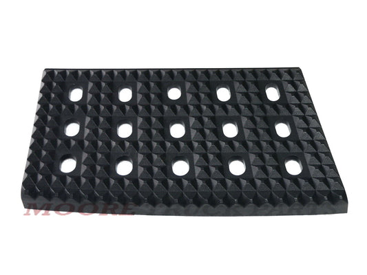 Iveco Stralis Step Plate Left Hand – Upper – Pltic – Dark Grey – AT/AD (2004-2008) image 1