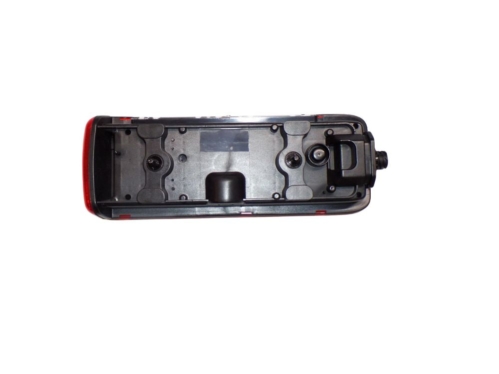 Nissan-UD Quon Tail Lamp Left Hand – With License Plate Lamp – LED – CD/CG/CW/GW/GK (2017-On) image 3