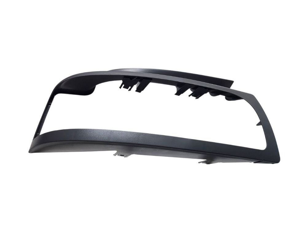 Renault Midlum HeadLamp Rim Left Hand- 1st/2nd Gen (2000-2013) image 2