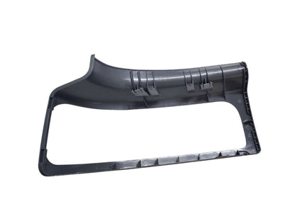 Renault Midlum HeadLamp Rim Left Hand- 1st/2nd Gen (2000-2013) image 3
