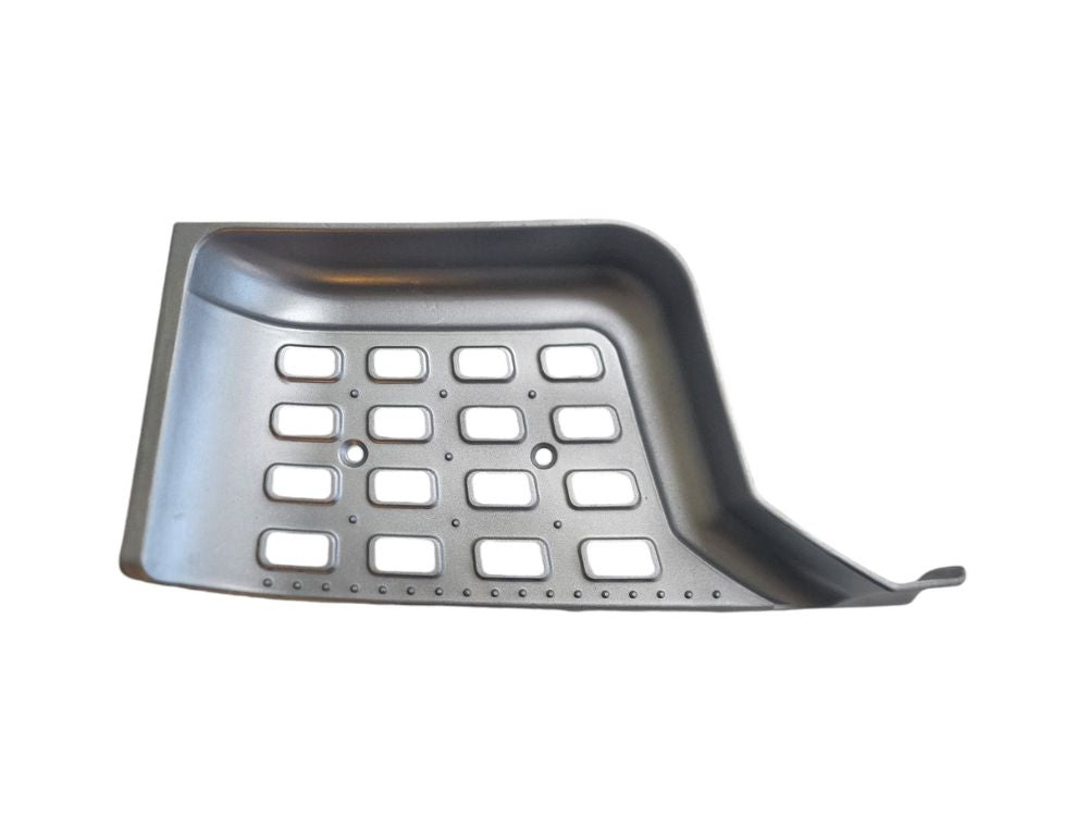 DAF XF Series Step Plate Left Hand – Lower – Euro 6 (2020-2025) image 1