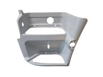 Volvo FE/FL Step Panel Left Hand – Lower – White (2006-2013) image 3