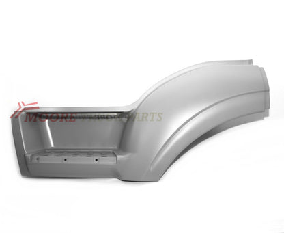 Iveco Stralis Step Panel Left Hand – Upper – Light Grey – AT/AD (2004-2008) image 1