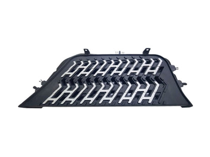 Volvo Version 5 Step Plate And Bracket Left Hand – Upper- Complete With Tread – FH (2020-On) image 1