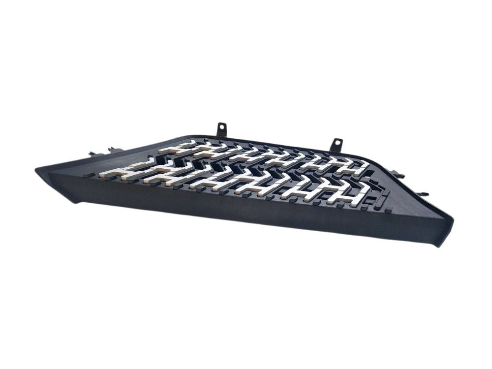 Volvo Version 5 Step Plate And Bracket Left Hand – Upper- Complete With Tread – FH (2020-On) image 3
