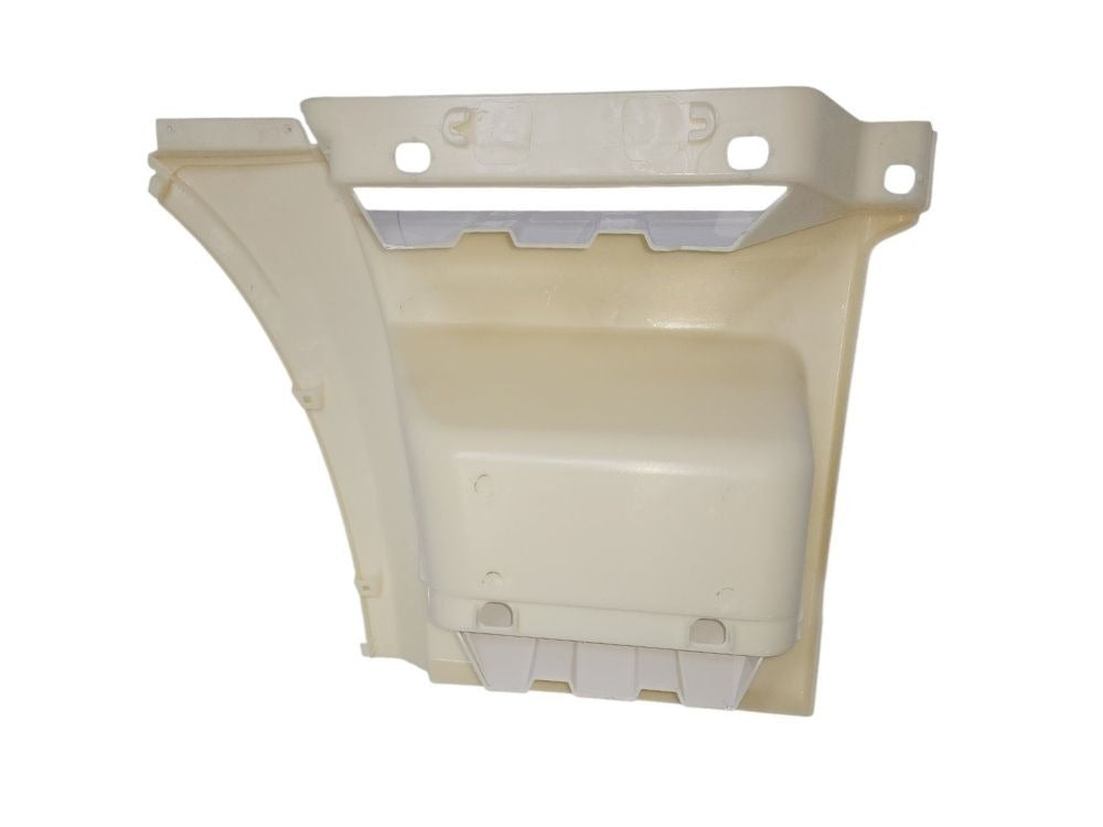 Mitsubishi/Fuso Shogun Step Panel Left Hand – Upper – High Cab – 460/530 (2018-On) image 4