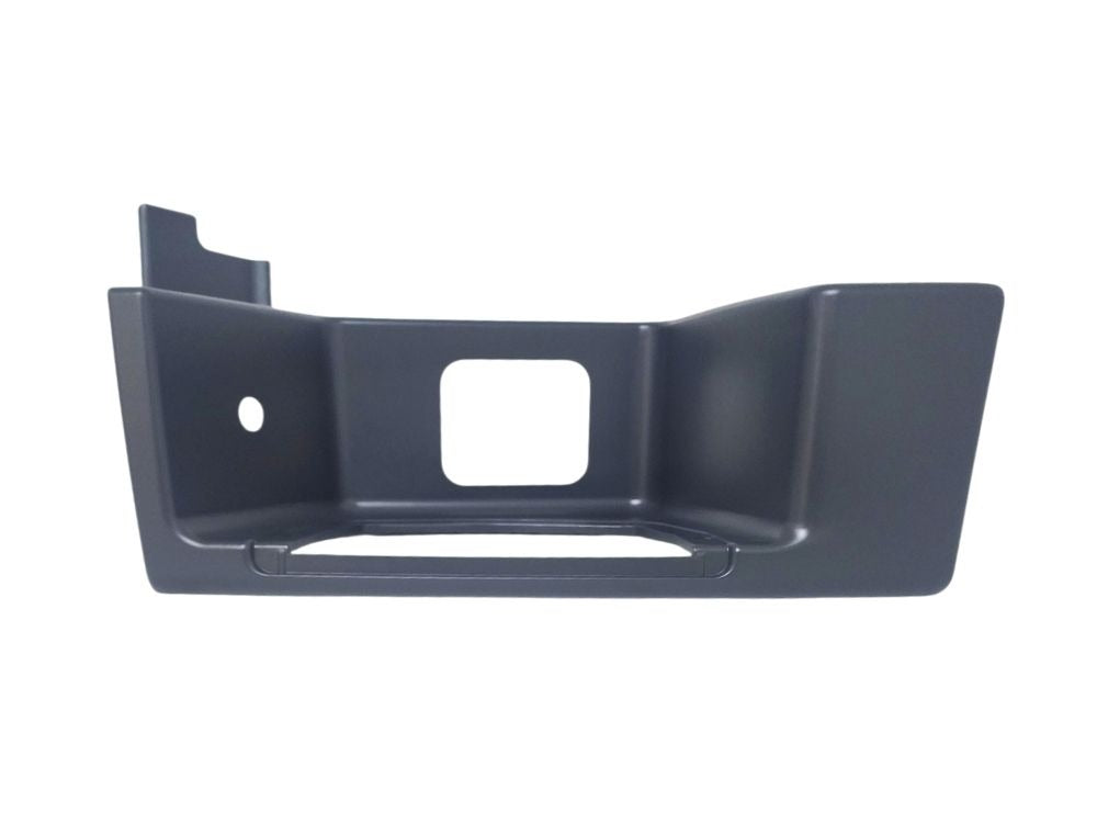 MAN TGS Step Panel Left Hand – Lower – With Inspection Hole – No Cover – M/L/LX (2007-2014) image 1