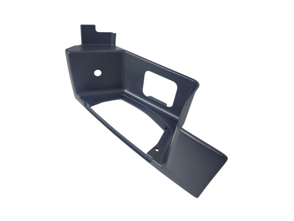 MAN TGS Step Panel Left Hand – Lower – With Inspection Hole – No Cover – M/L/LX (2007-2014) image 3