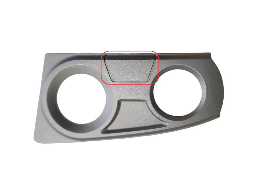 Iveco Stralis Fog & High Beam Lamp Rim Left Hand – White – Without Headlamp Washer – AD/AS/AT (2008-2013) image 2