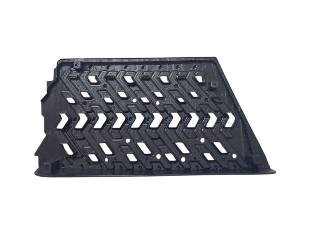 Volvo Version 5 Step Plate Plastic Left Hand – Lower – With Holes For Aluminium Tread – FM (2020-On) image 3