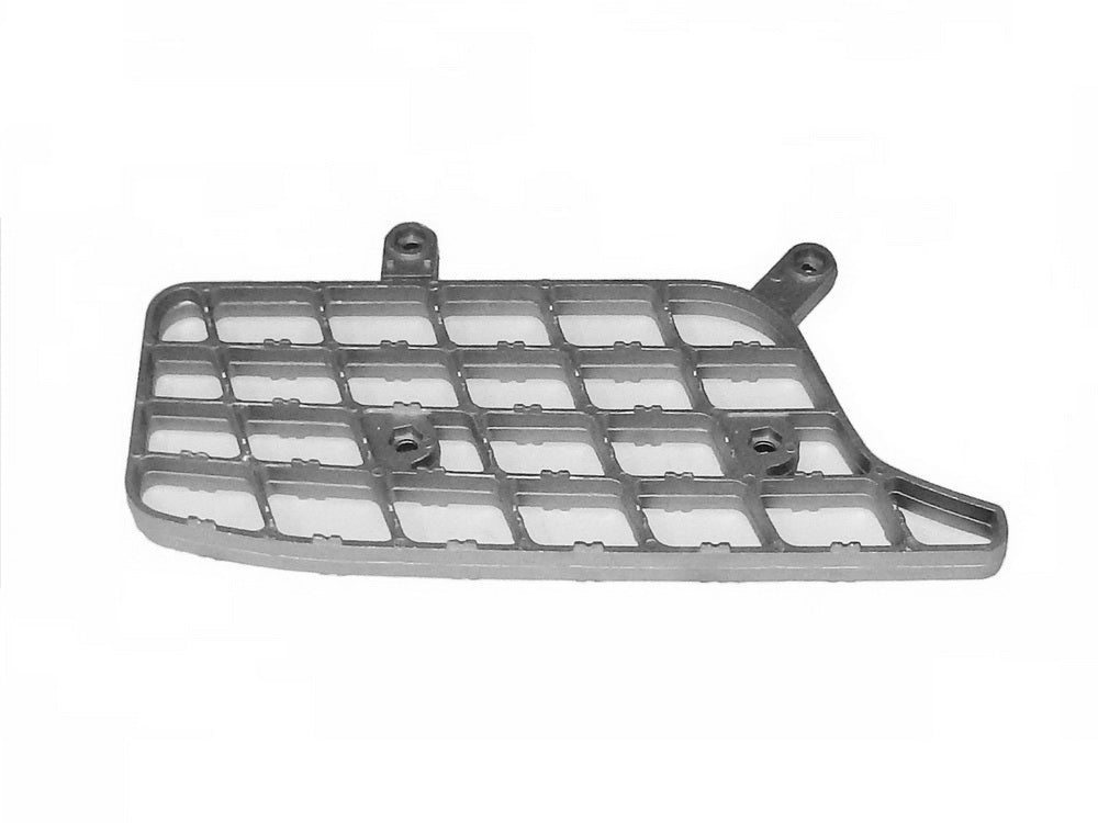 Step Plate R/H Right Hand = L/H Left Hand  –  Lower  –  Alloy  –  To Suit Mitsubishi FS5 / FP5 / FV5 (08-On) (98-11)