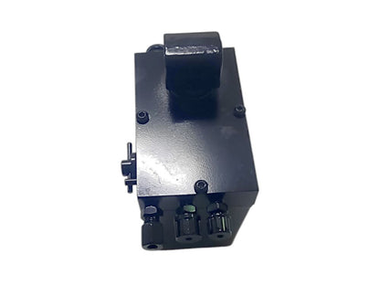 DAF CF Series cabin tilt pump connector view