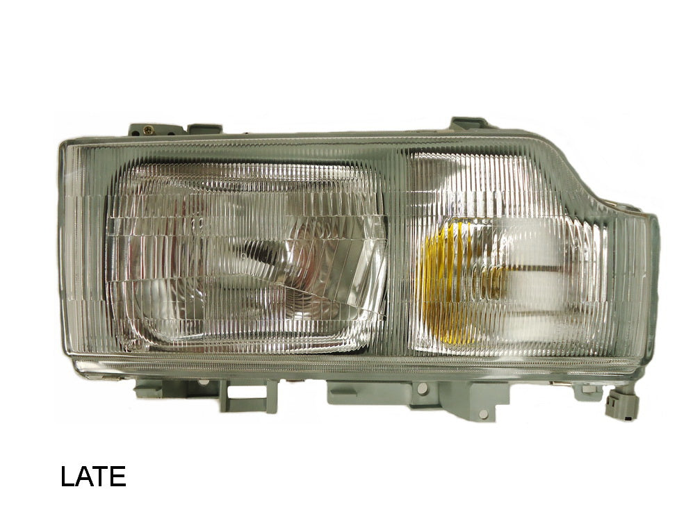 HeadLamp Head Light R/H Right Hand  –  To Suit Nissan UD CW / CG / CK (00-02)