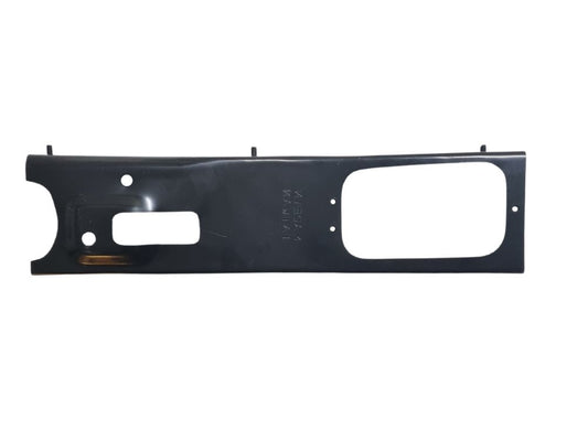 Mitsubishi/Fuso Canter FE5/FB5 (1995–2005) – Front Bumper Bar Bracket Right Hand – Narrow Cab