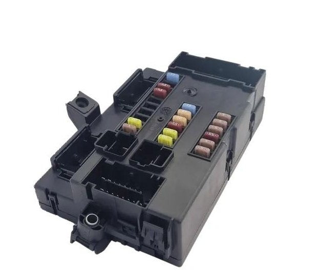 Iveco Daily Body Control Module Fuse Box ECU 5802865326